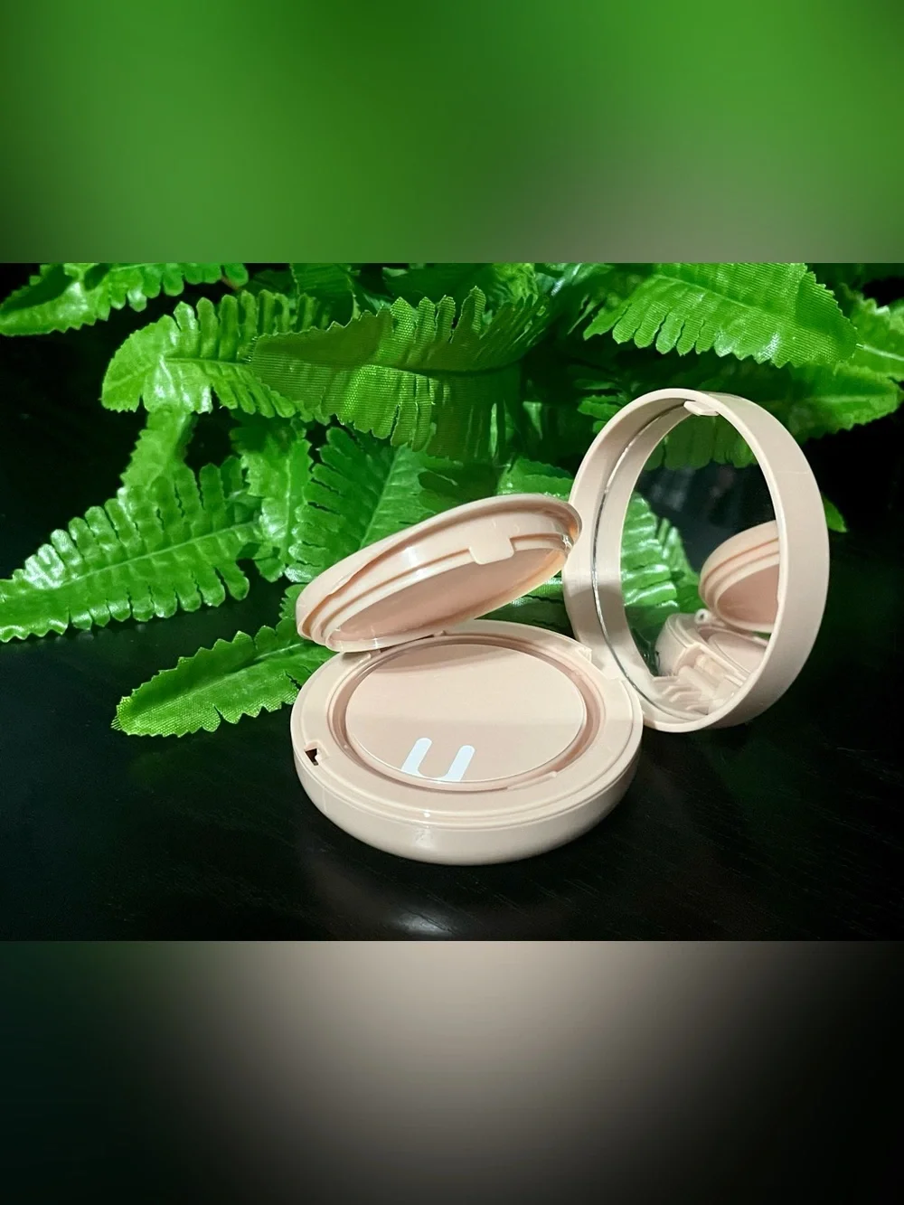 Gucci Cushion de Beauté Compact - Shade 03.5
